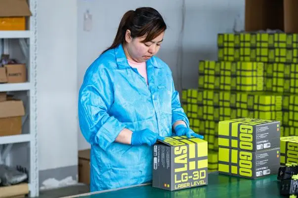 3x360 Green Laser Level